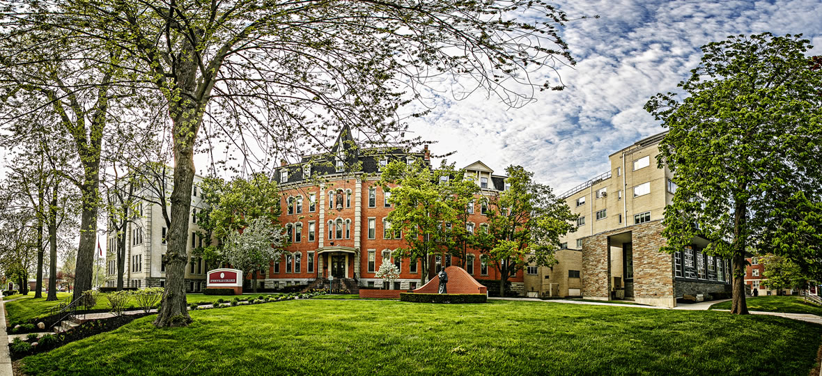 D'Youville  University