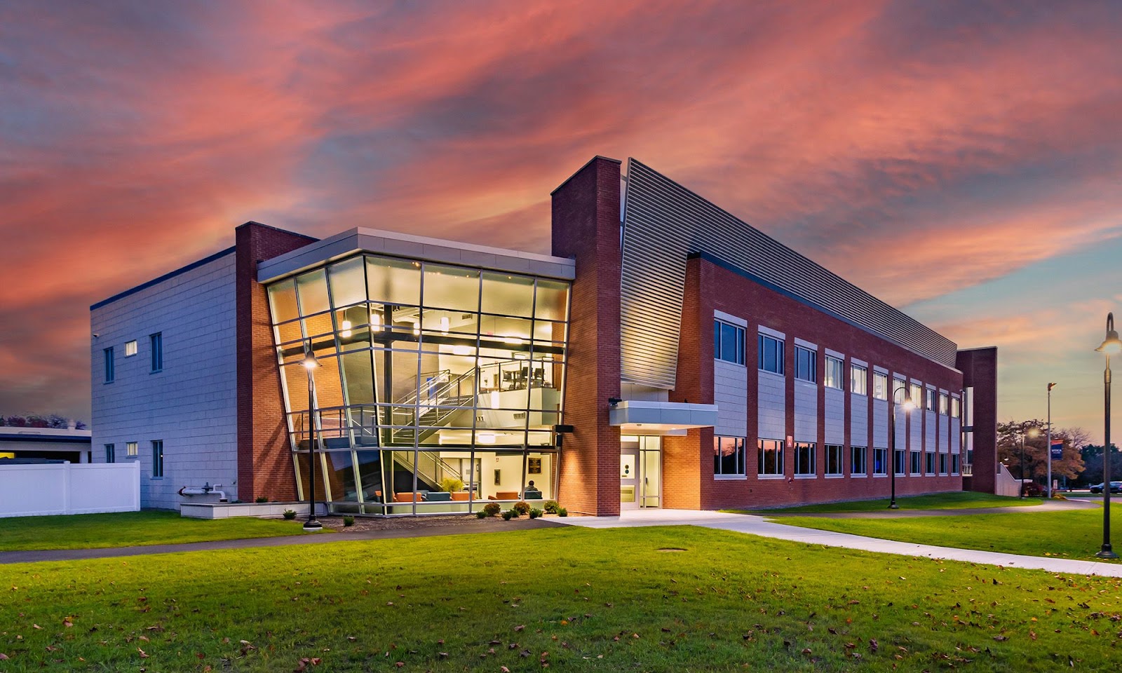 Utica University