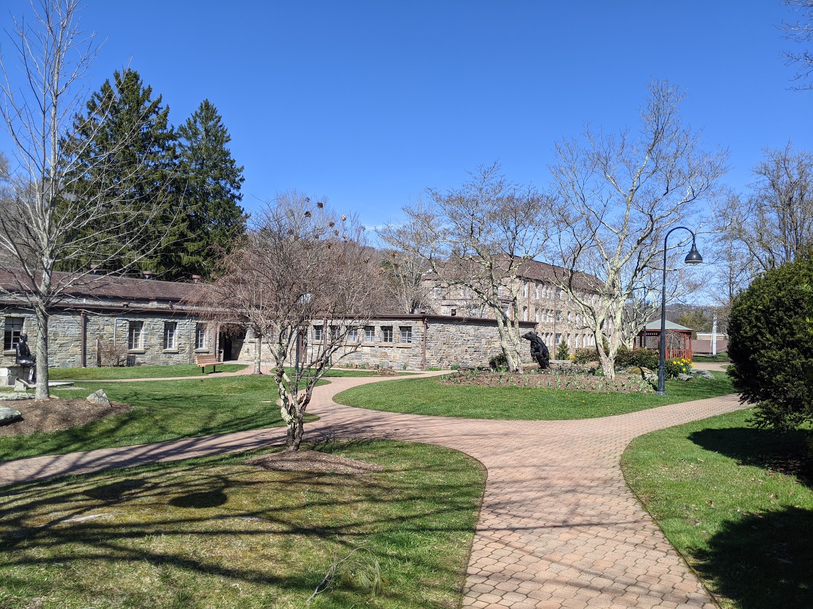 Lees-McRae College