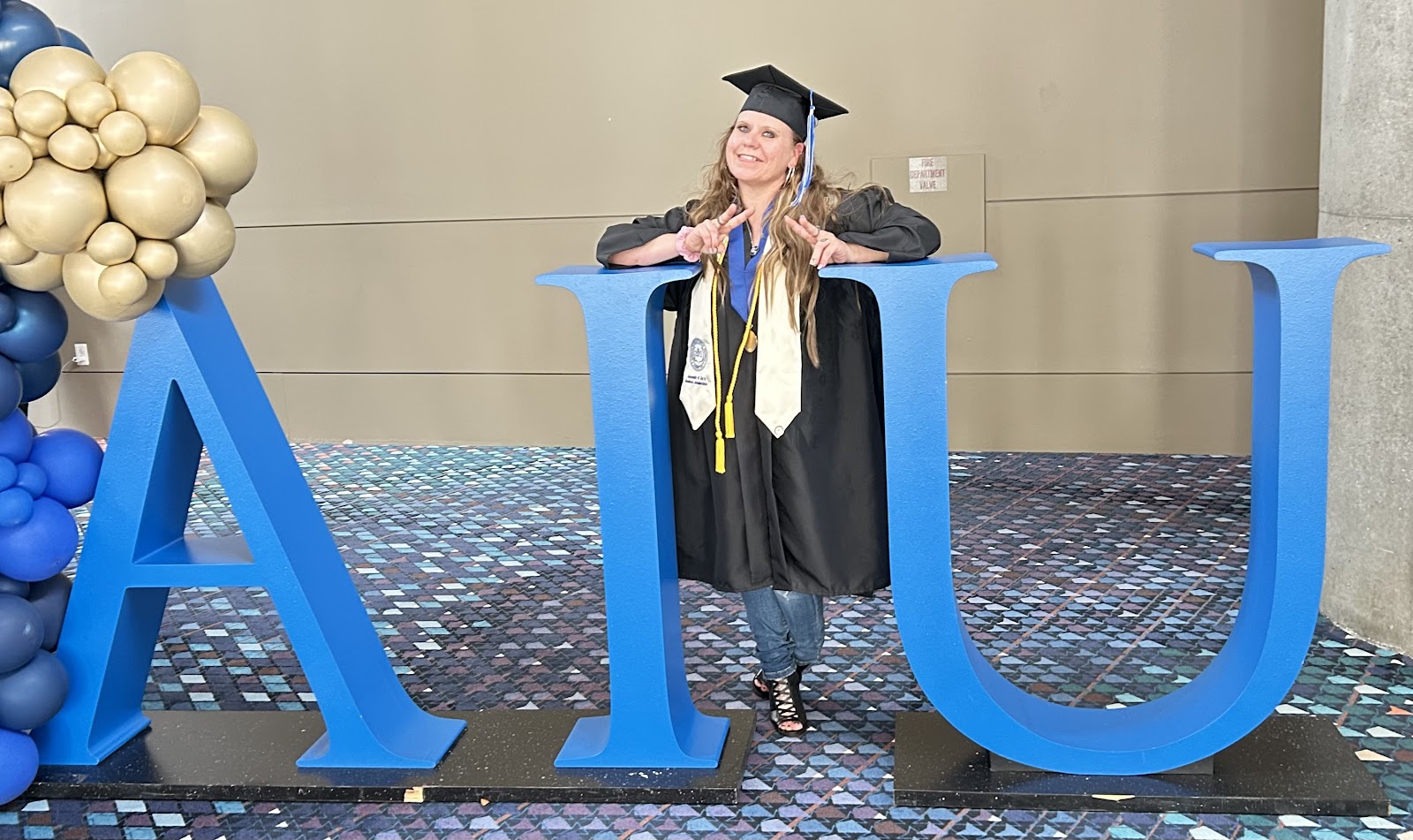 American InterContinental University System