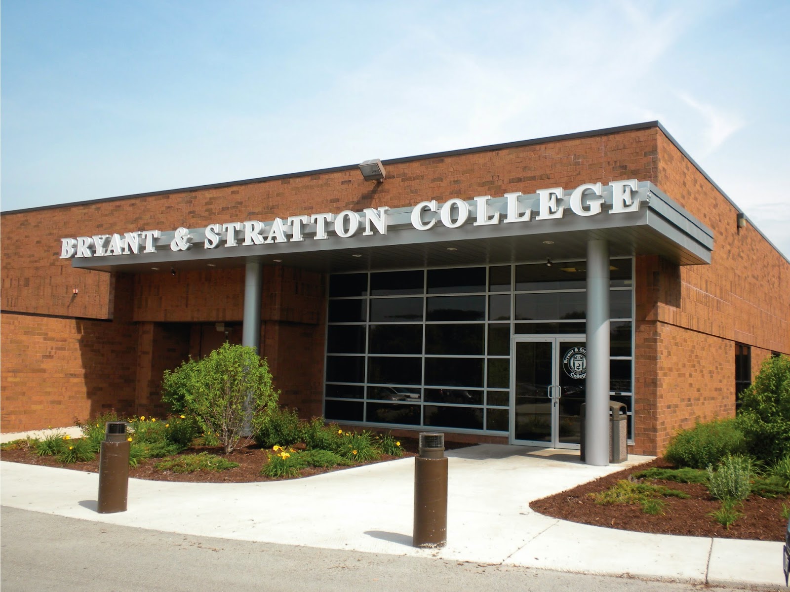 Bryant & Stratton College-Wauwatosa