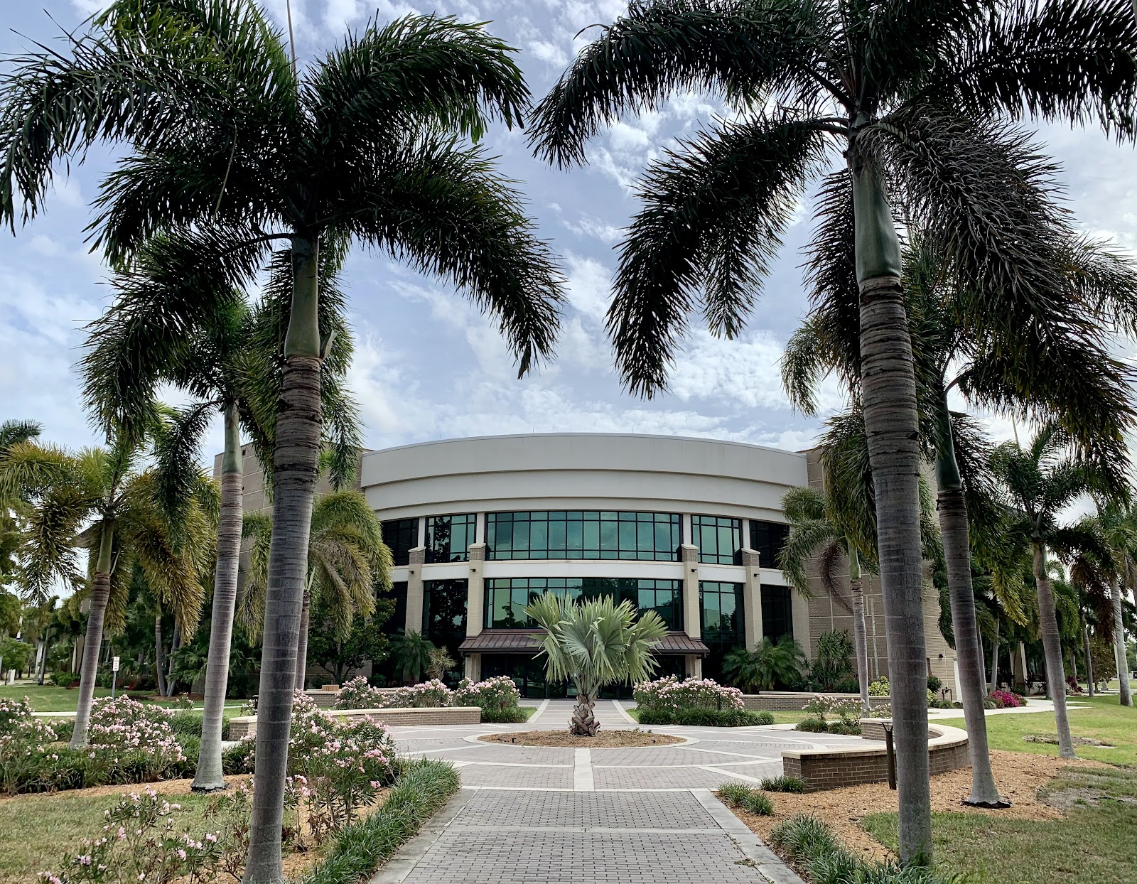 Florida SouthWestern State College
