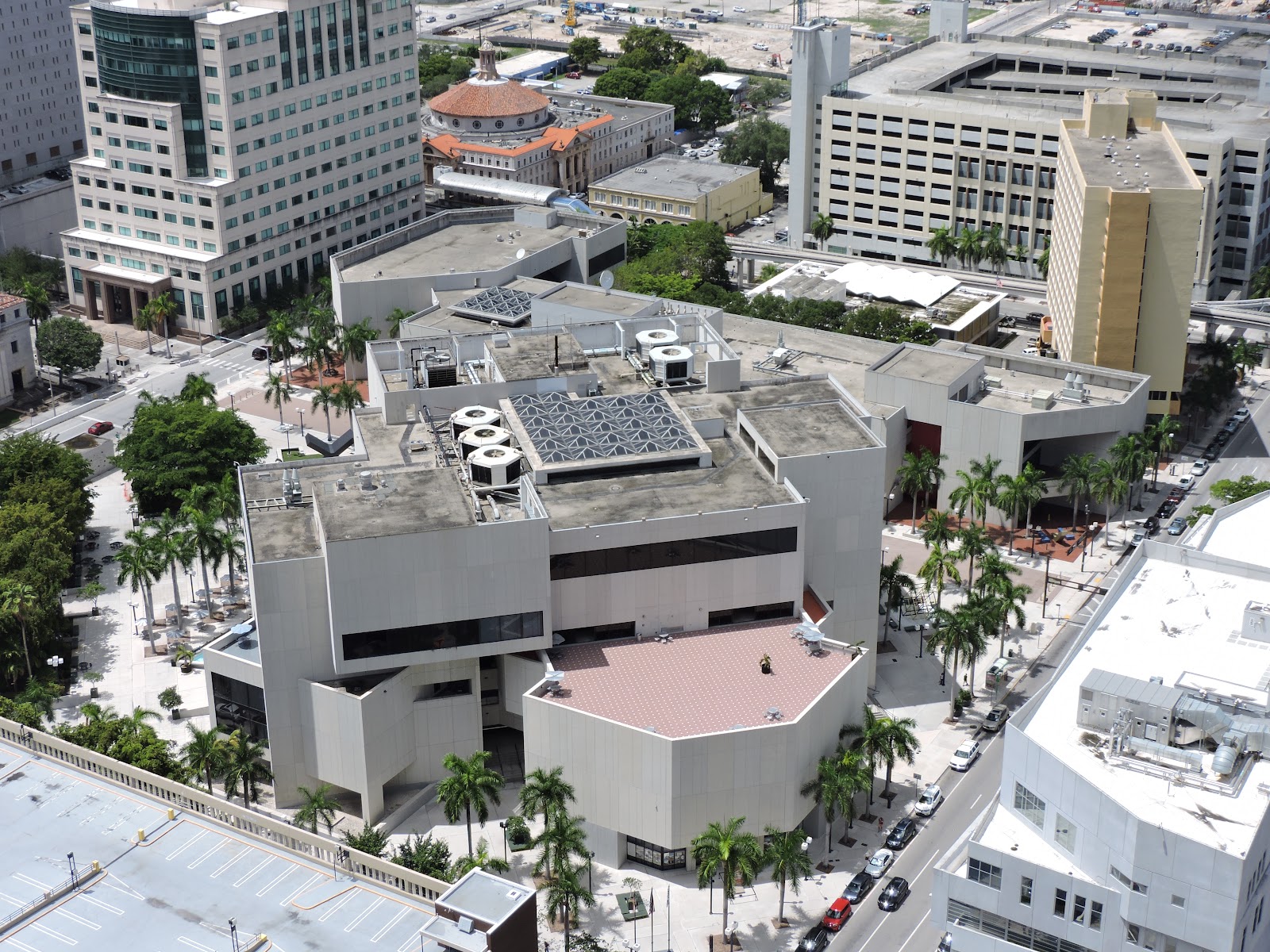 Miami Dade College