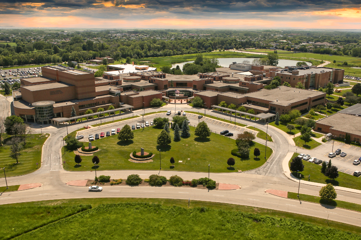 College of Lake County
