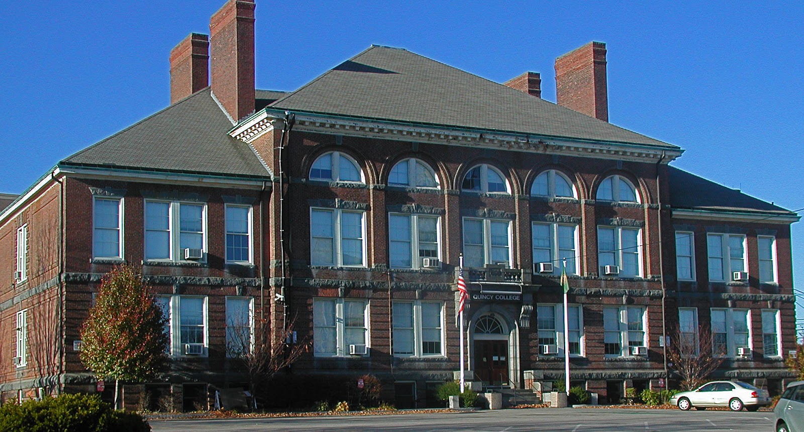 Quincy College