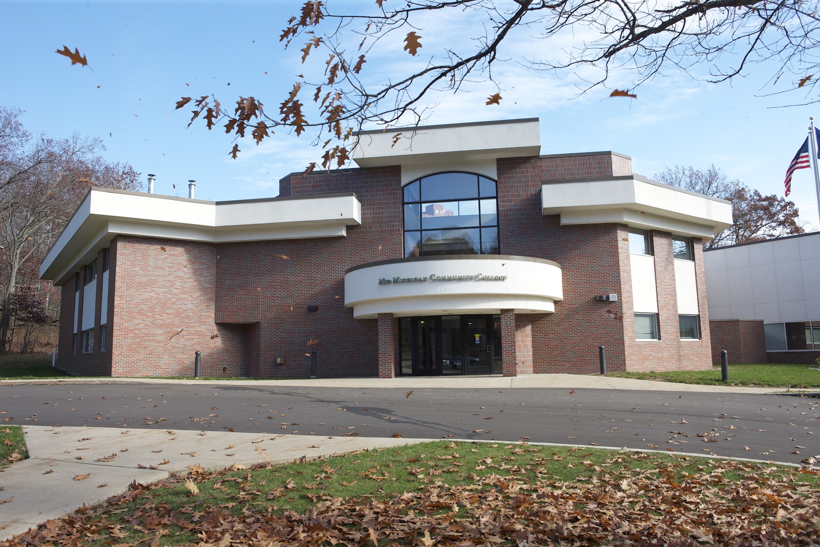 Mid Michigan College campus
